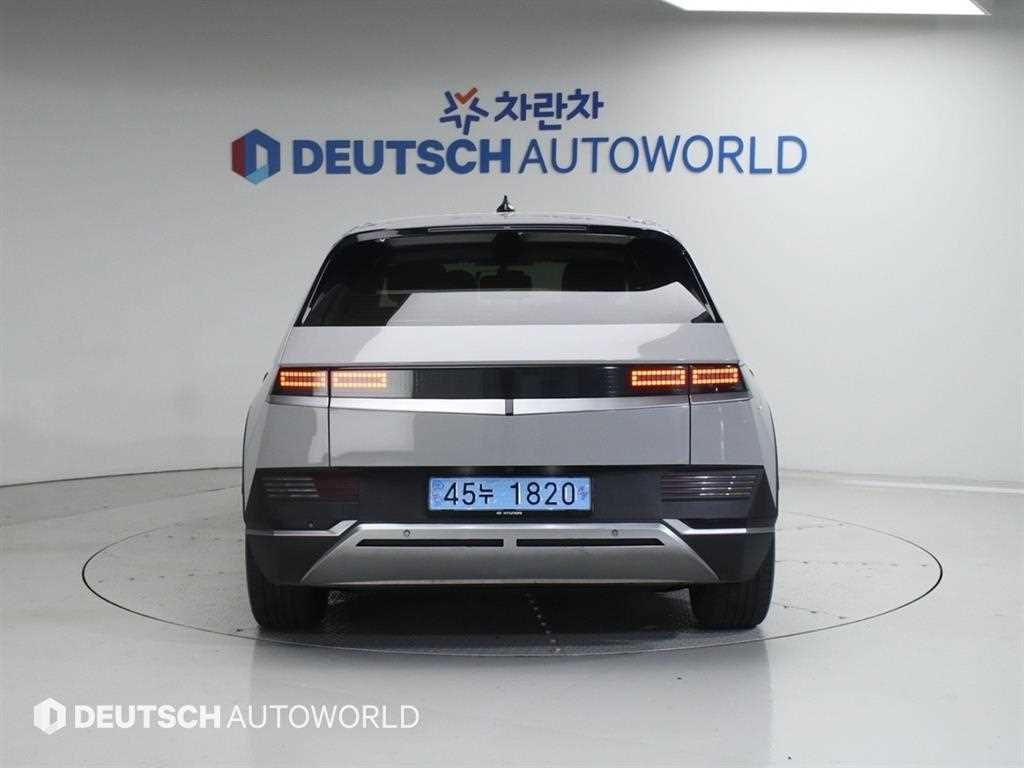 HYUNDAI Ioniq 5 - Vista 4