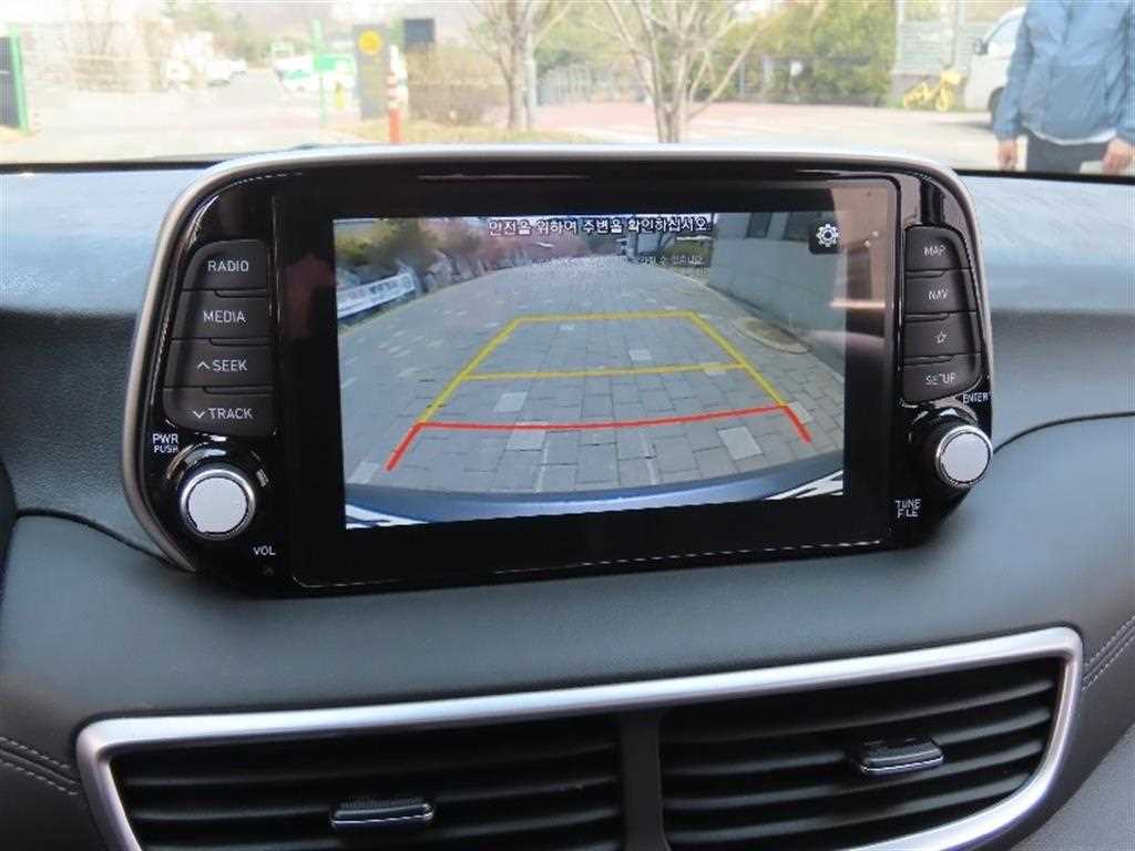 HYUNDAI Tucson - Vista 9