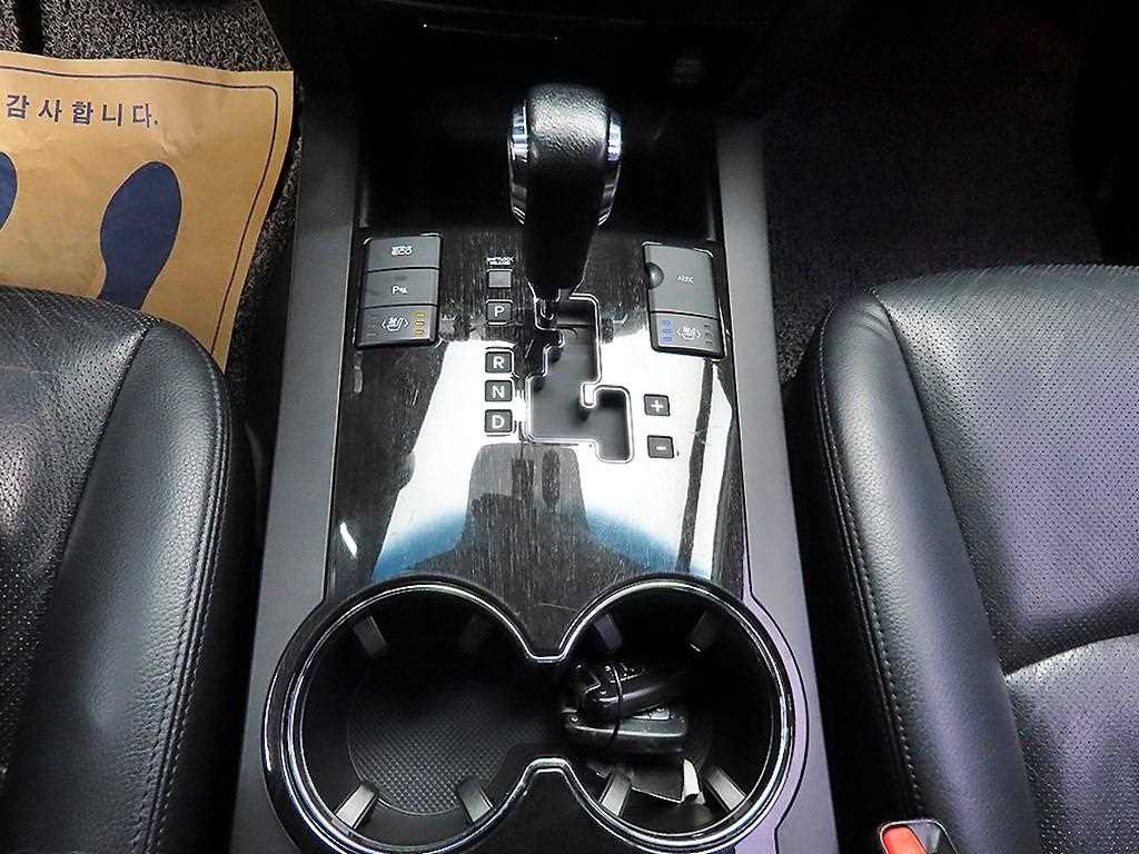 KIA Mohave - Vista 10