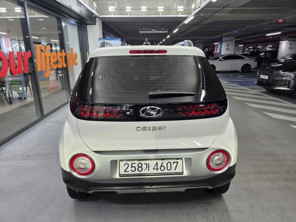 HYUNDAI Casper - Vista 5