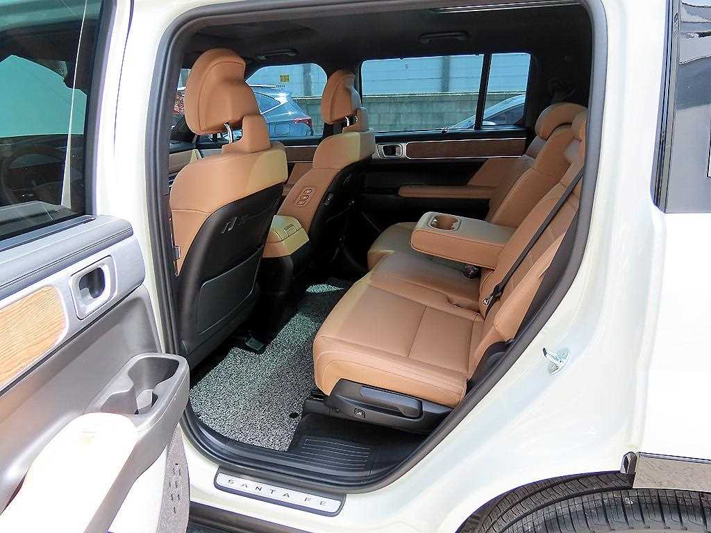 HYUNDAI Santa Fe - Vista 6