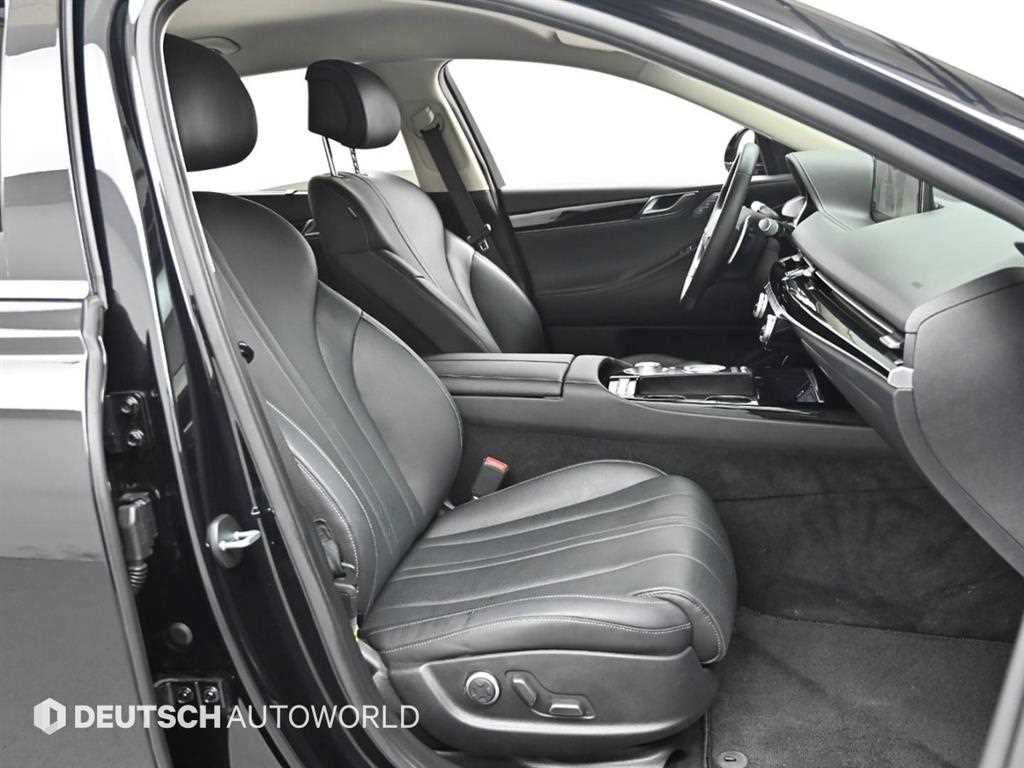 Genesis G80 - Vista 10