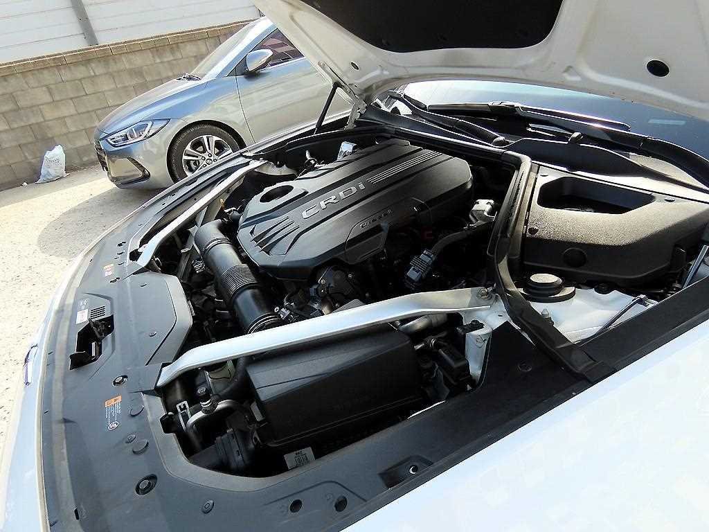 Genesis G70 2019 Blanco - Importación desde Corea - HF Imports Iquique - Foto 19