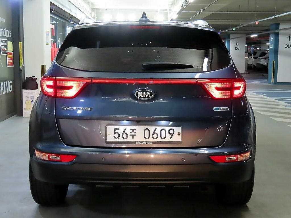 KIA Sportage - Vista 5