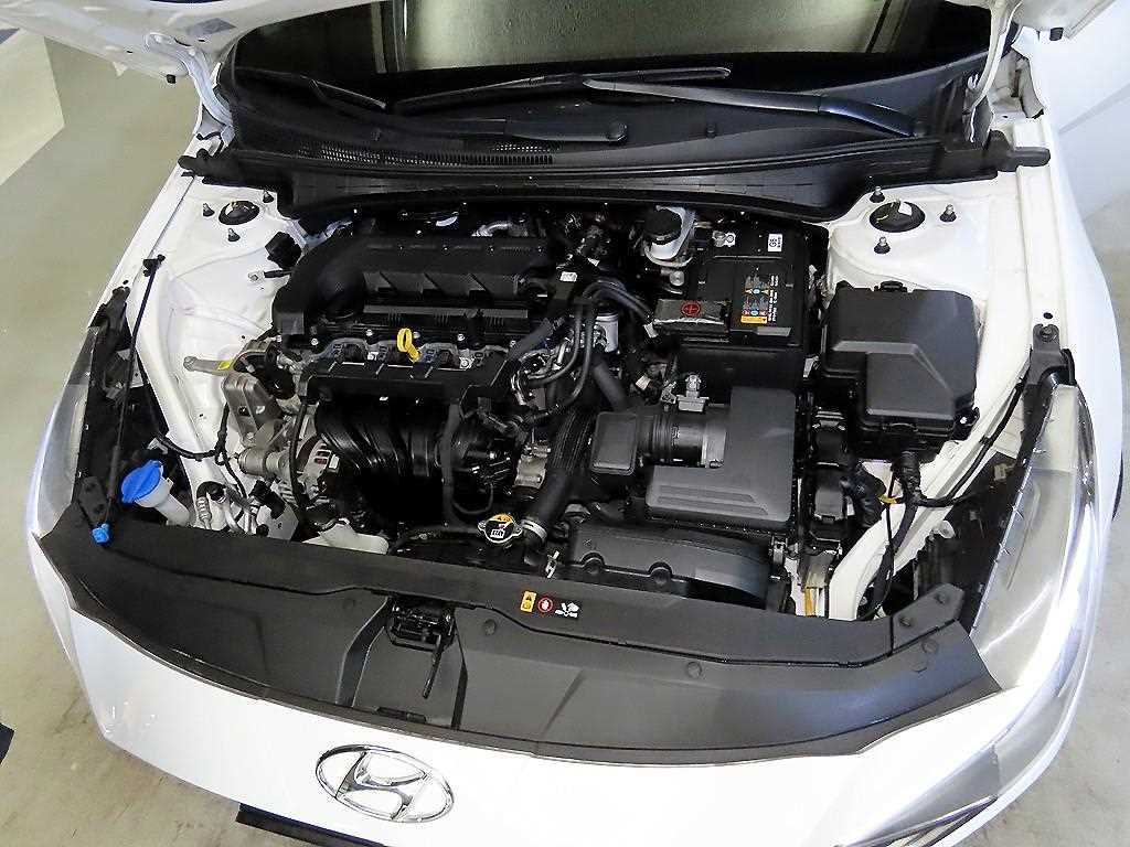 HYUNDAI Avante 2022 Blanco - Importación desde Corea - HF Imports Iquique - Foto 18