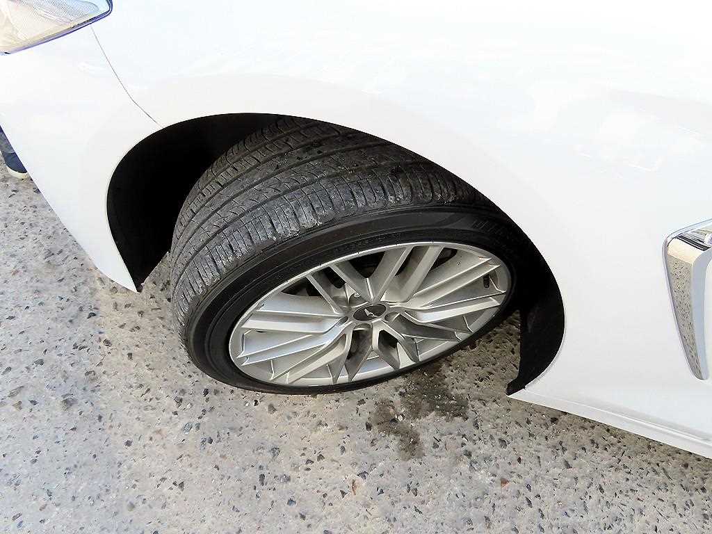 Genesis G70 2019 Blanco - Importación desde Corea - HF Imports Iquique - Foto 20