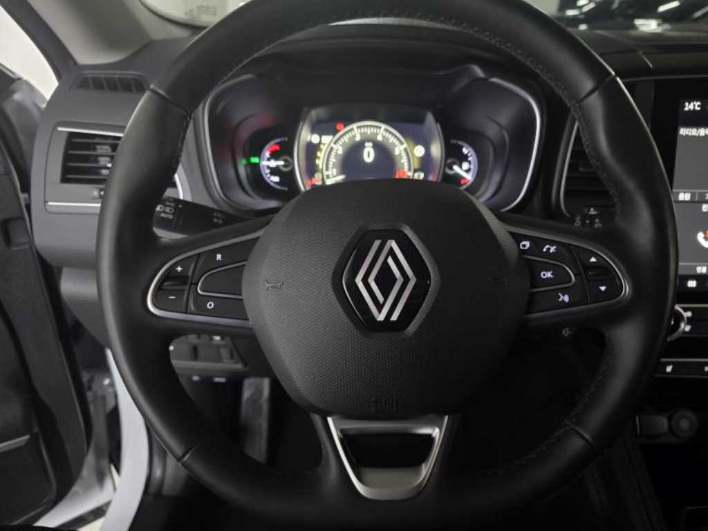 SAMSUNG QM6 - Vista 8