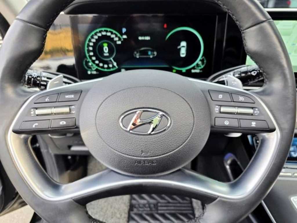 HYUNDAI Grandeur - Vista 12