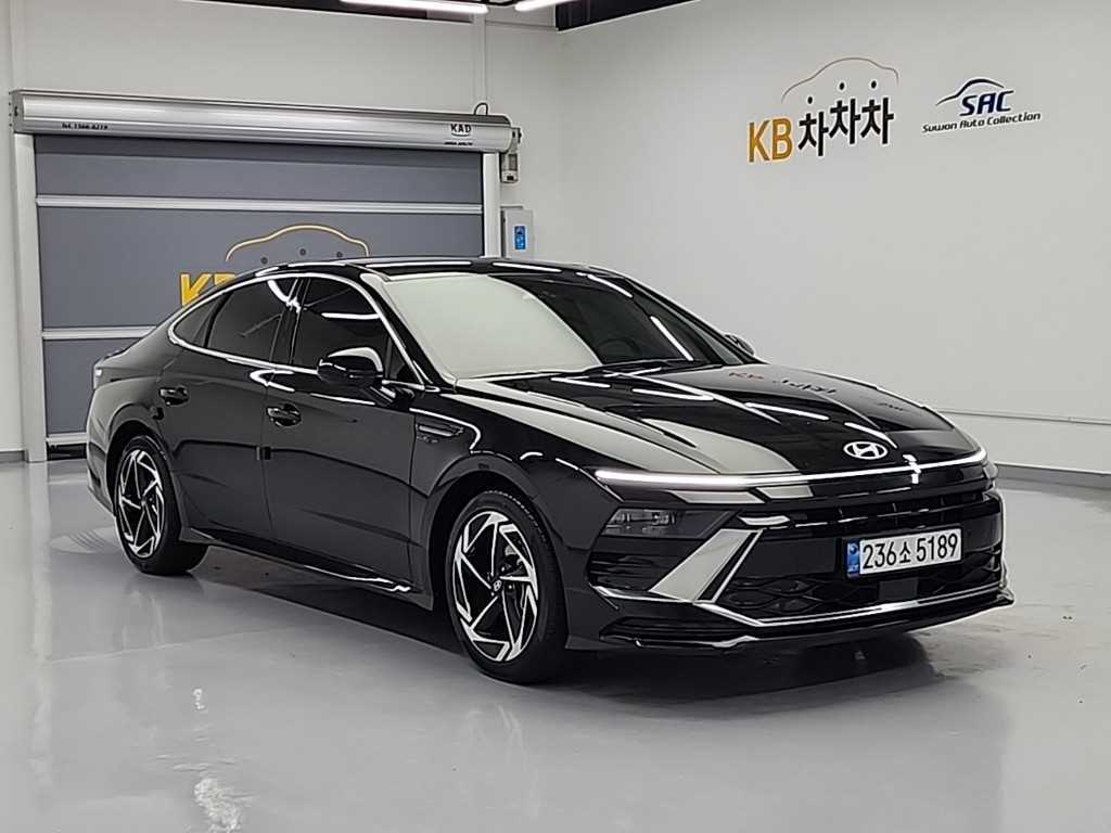 HYUNDAI Sonata - Vista 4