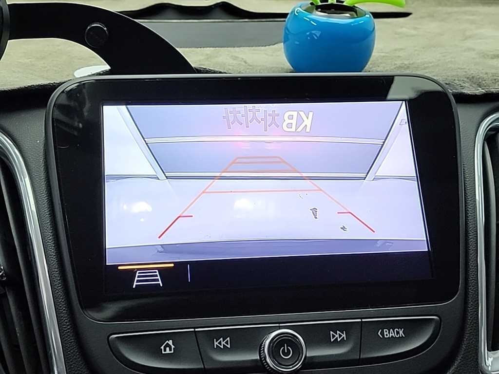 Chevrolet Malibu 2019 Negro - Importación desde Corea - HF Imports Iquique - Foto 16