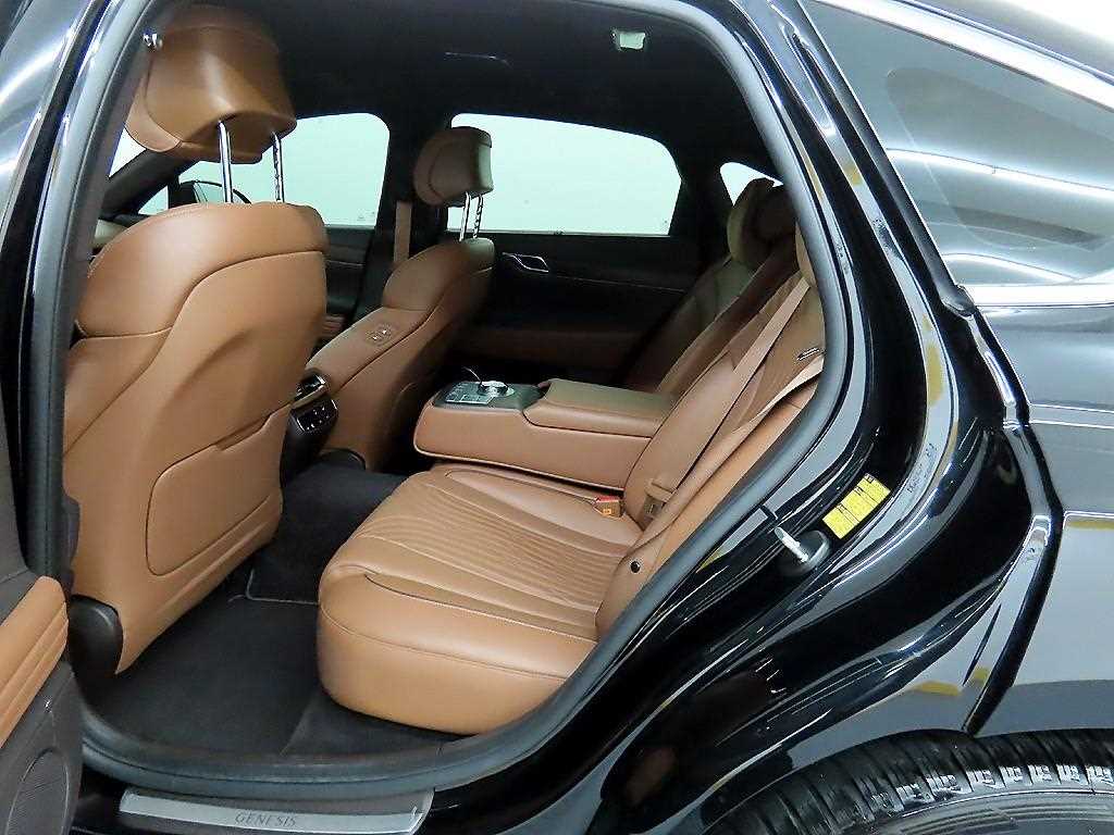 Genesis G80 - Vista 6