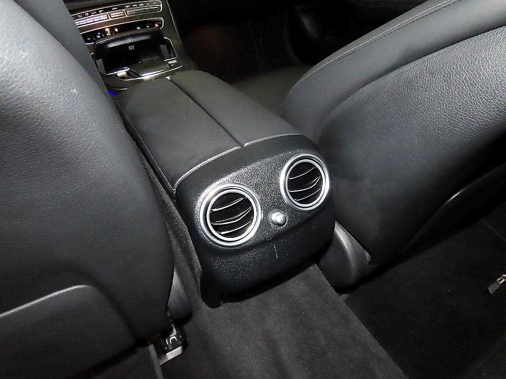 Mercedes Benz E class 2021 Blanco - Importación desde Corea - HF Imports Iquique - Foto 14