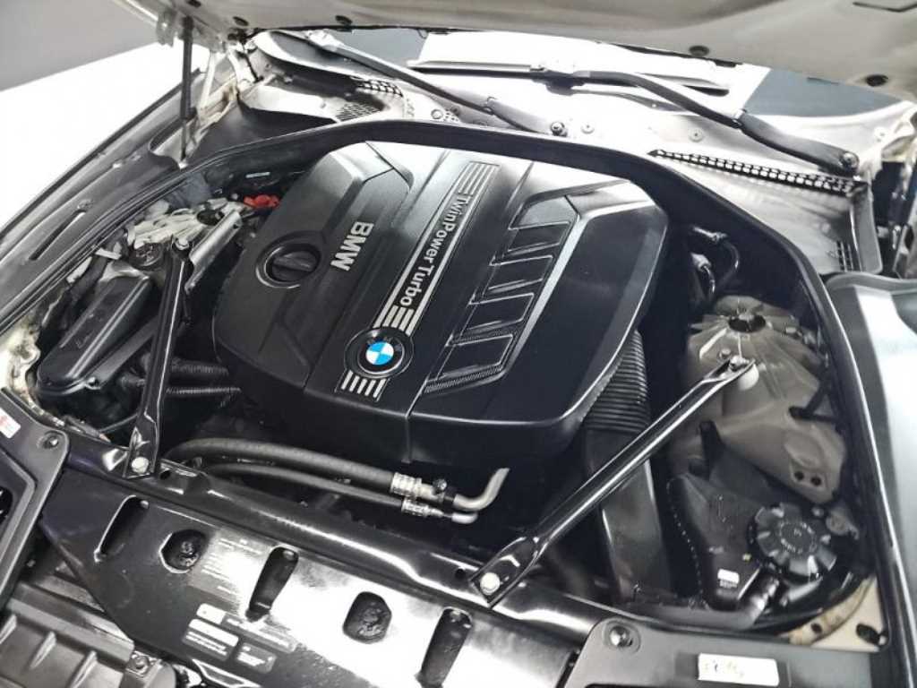 BMW 5 Series 2014 Blanco - Importación desde Corea - HF Imports Iquique - Foto 19