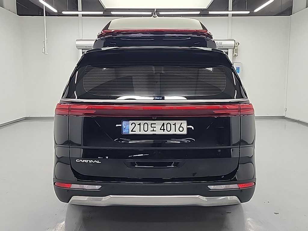 KIA Carnival - Vista 3