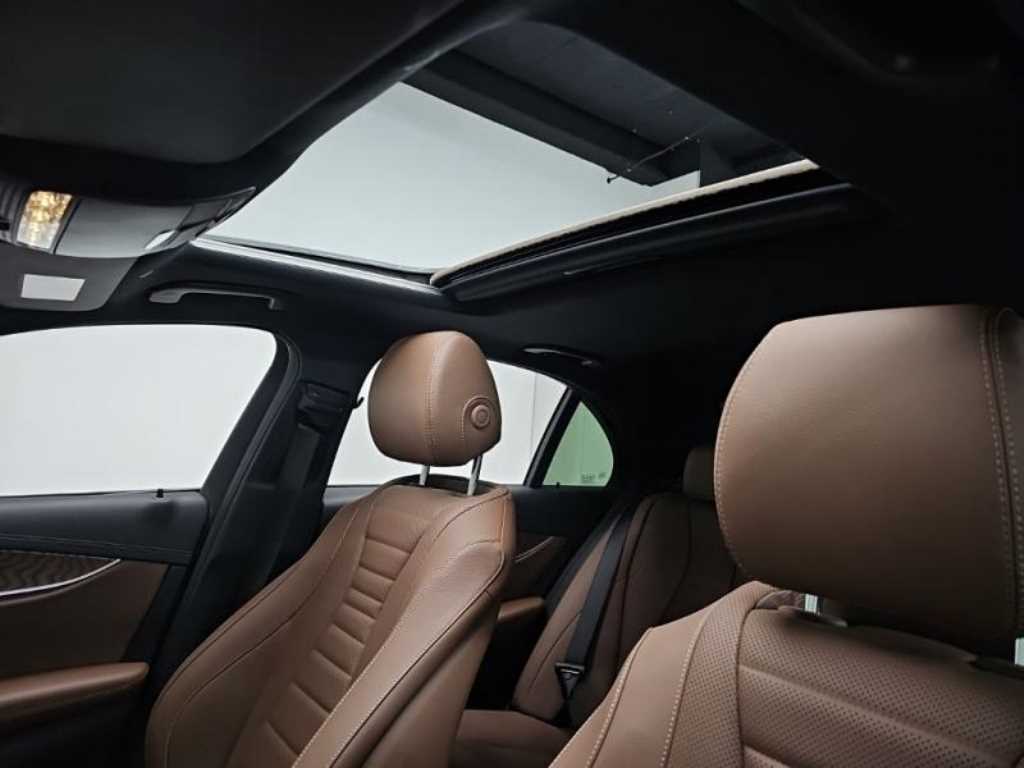 Mercedes Benz E class 2023 Gris - Importación desde Corea - HF Imports Iquique - Foto 14