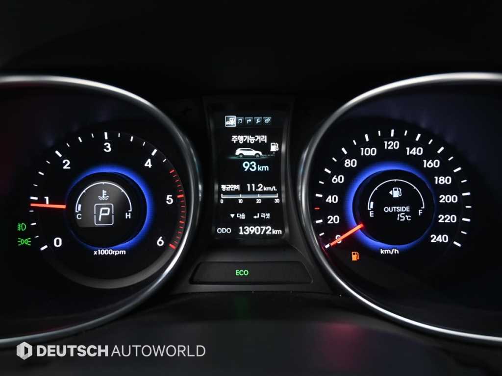 HYUNDAI Maxcruz - Vista 8