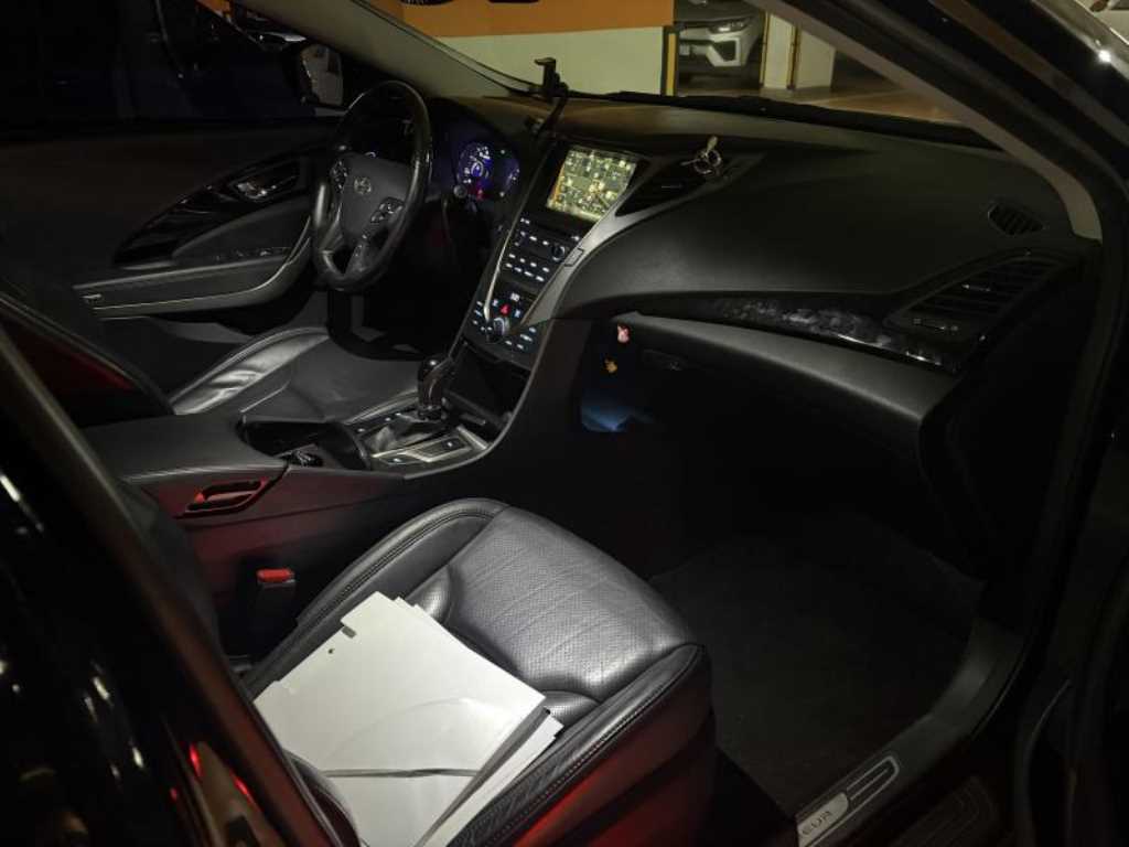 HYUNDAI Grandeur 2014 Negro - Importación desde Corea - HF Imports Iquique - Foto 14