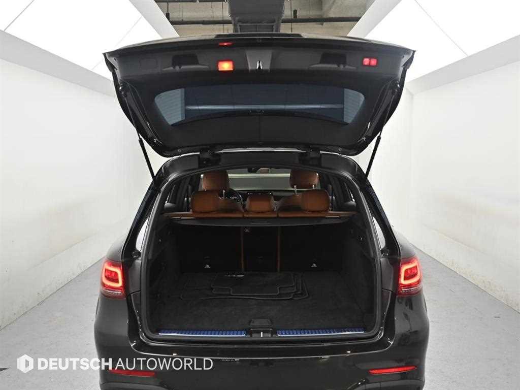 Mercedes Benz GLC Class 2022 Gris - Importación desde Corea - HF Imports Iquique - Foto 19