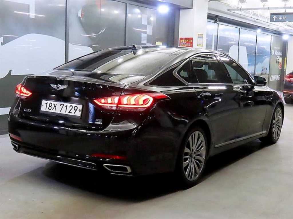 Genesis G80 - Vista 4