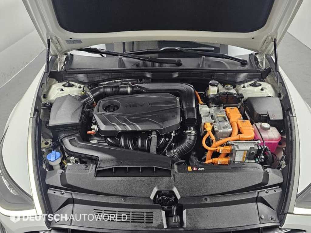 HYUNDAI Sonata - Vista 6