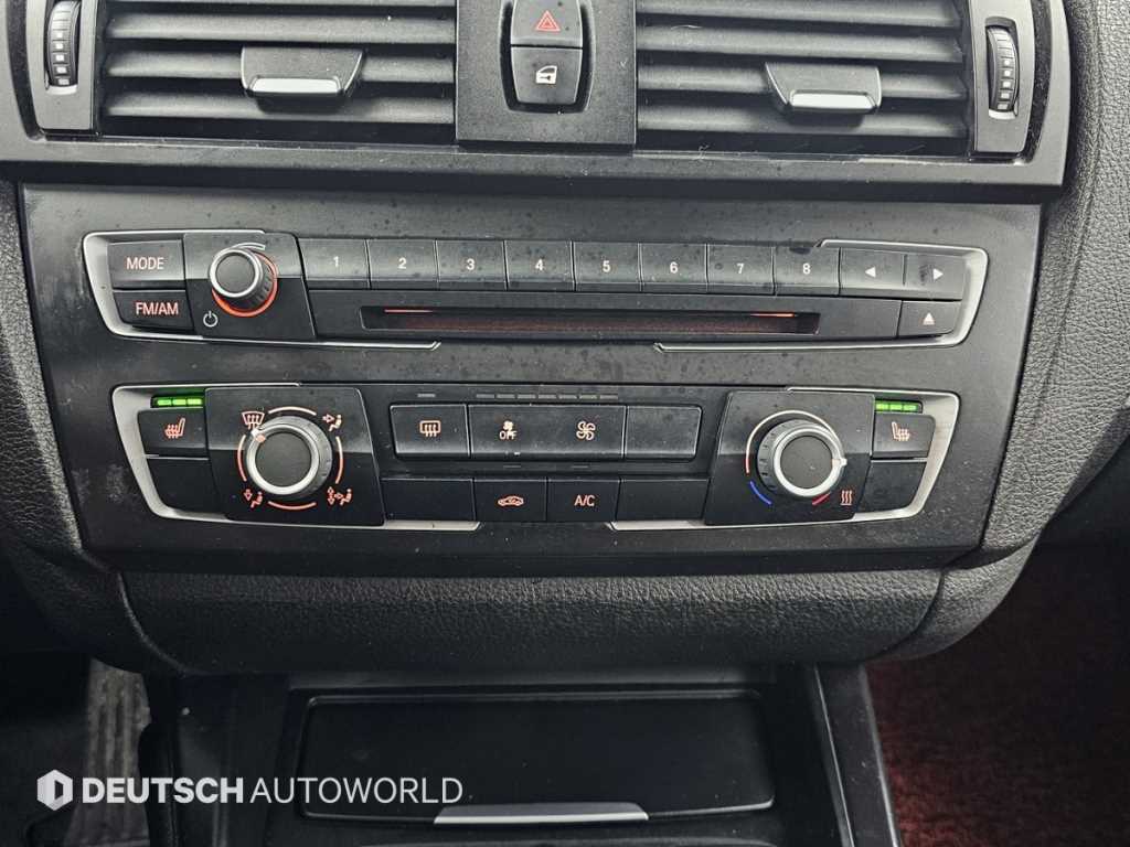 BMW 1 series 2015 Gris - Importación desde Corea - HF Imports Iquique - Foto 17