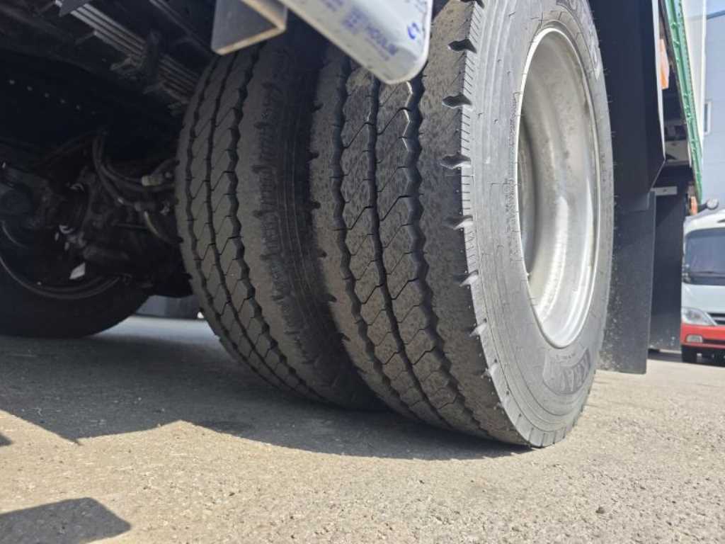 medium and large cargo truck 2026 Blanco - Importación desde Corea - HF Imports Iquique - Foto 20