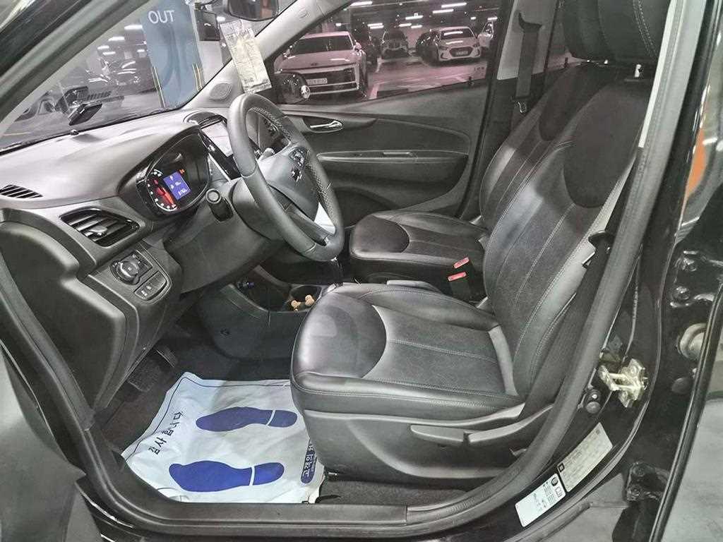 Chevrolet Spark - Vista 6