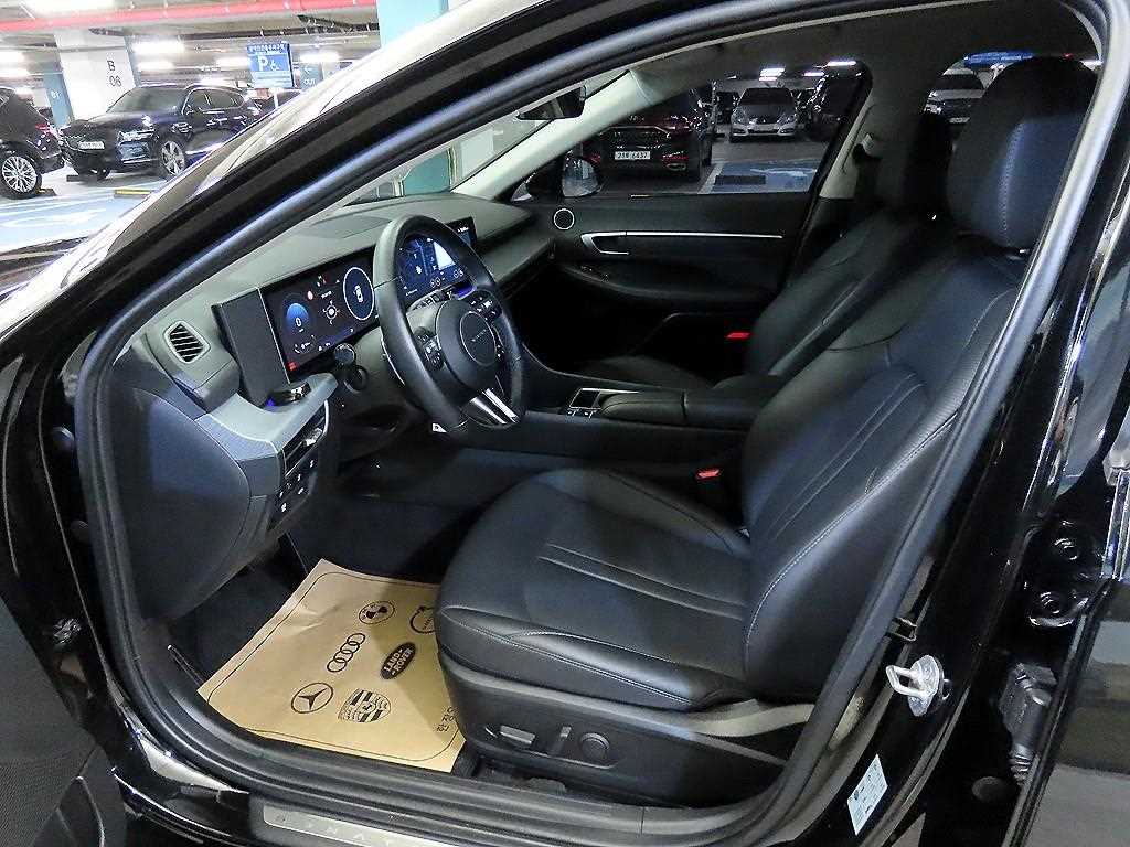 HYUNDAI Sonata - Vista 6