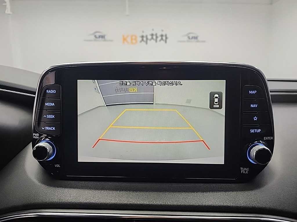 HYUNDAI Santa Fe 2020 Blanco - Importación desde Corea - HF Imports Iquique - Foto 16