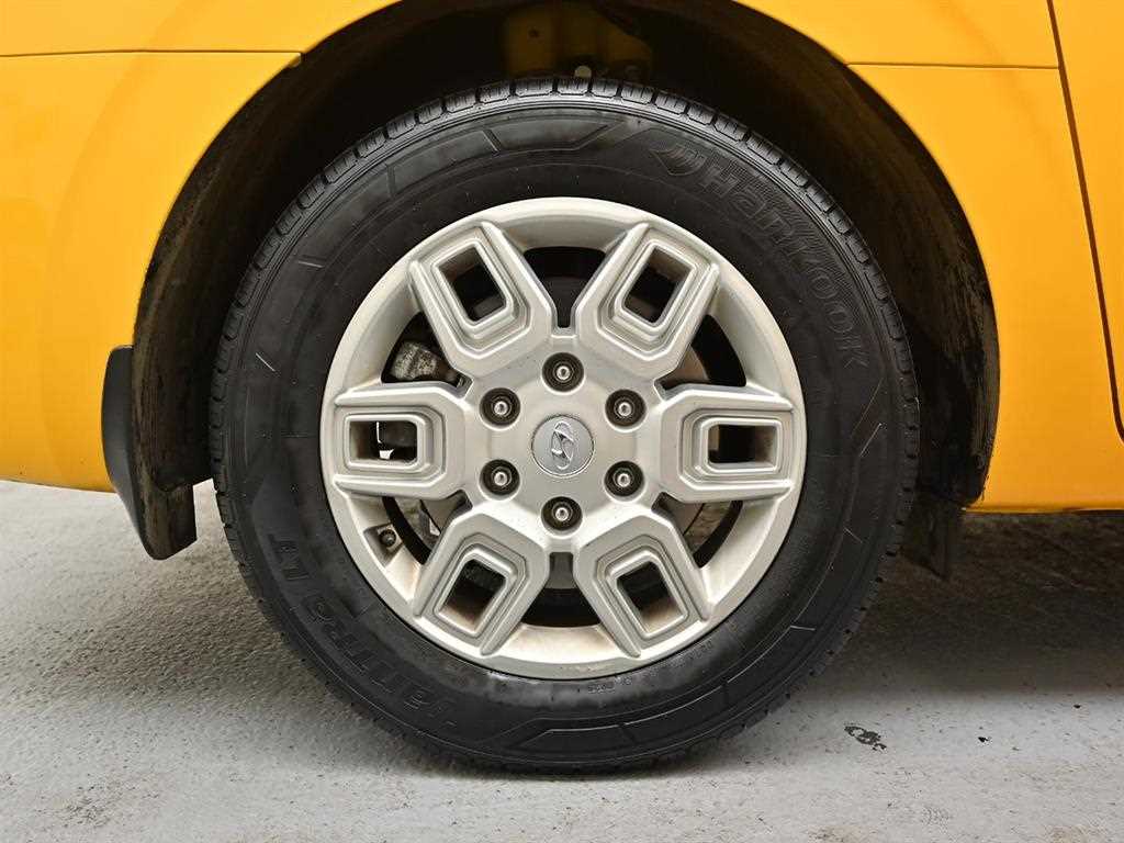 HYUNDAI Staria 2022 Amarillo - Importación desde Corea - HF Imports Iquique - Foto 19