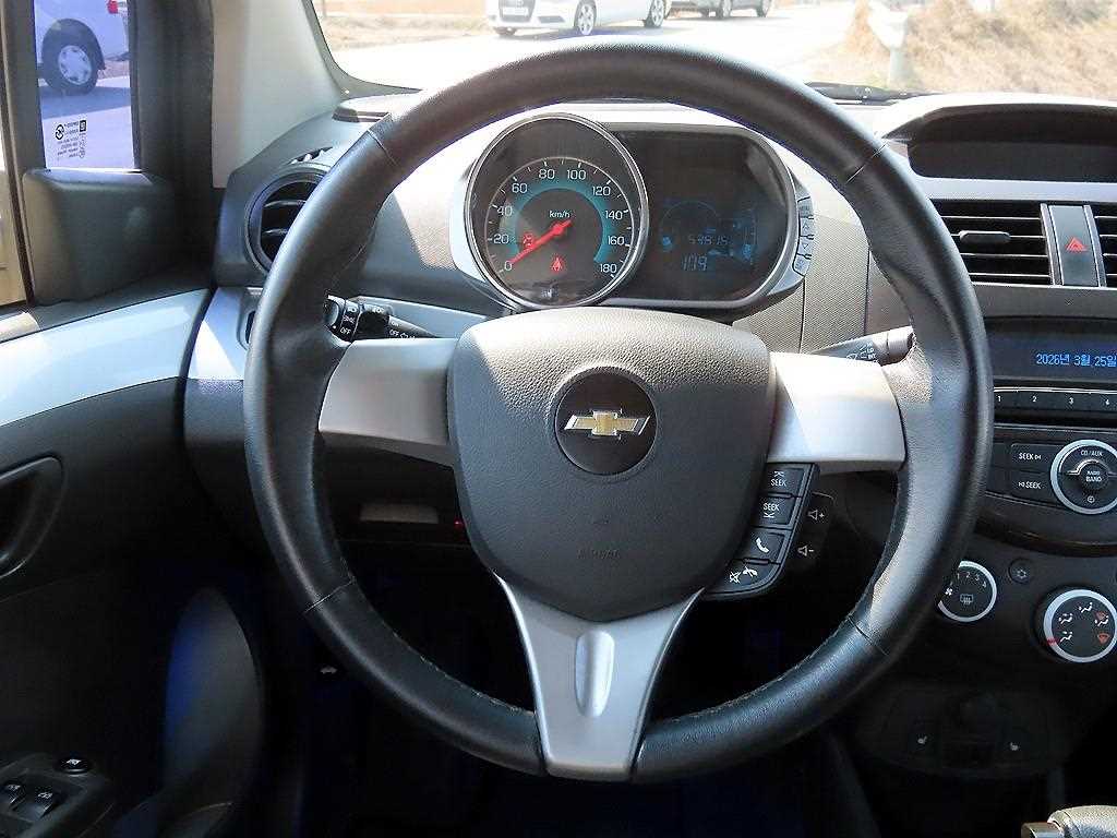 Chevrolet Spark - Vista 7
