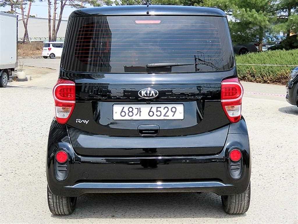 KIA Ray - Vista 4