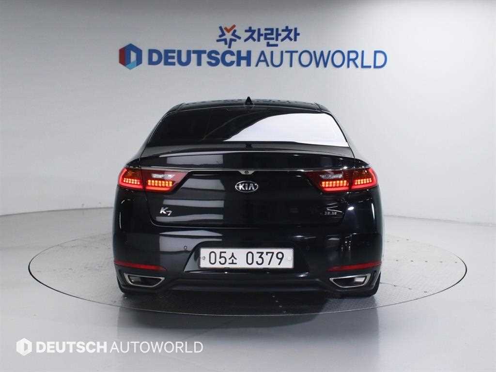 KIA K7 - Vista 4