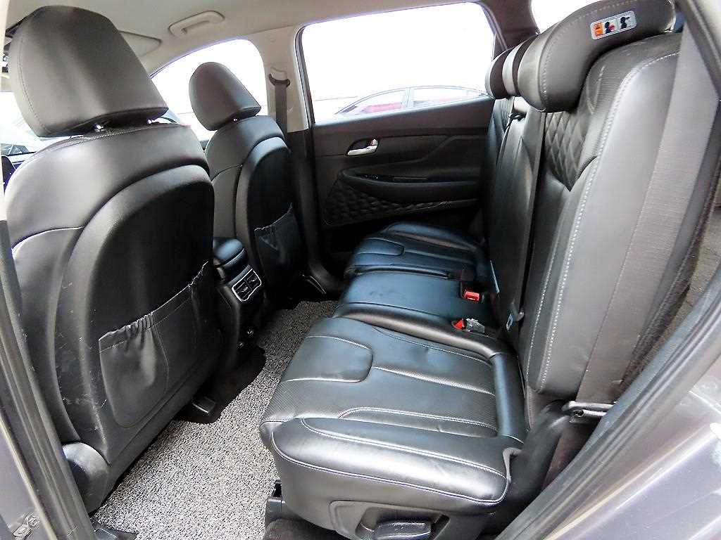 HYUNDAI Santa Fe - Vista 6