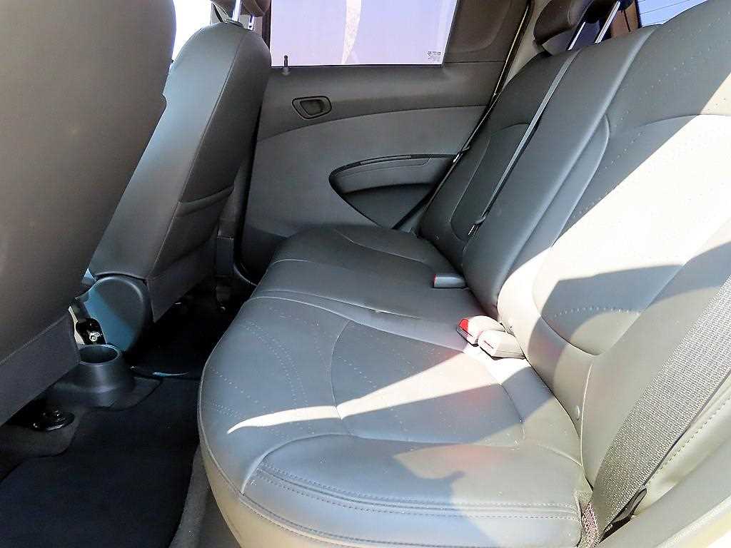 Chevrolet Spark - Vista 6