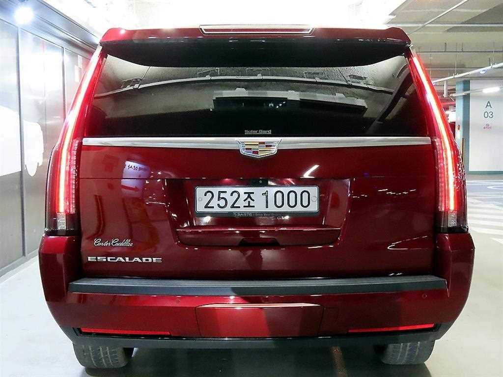 Cadillac Escalade - Vista 5