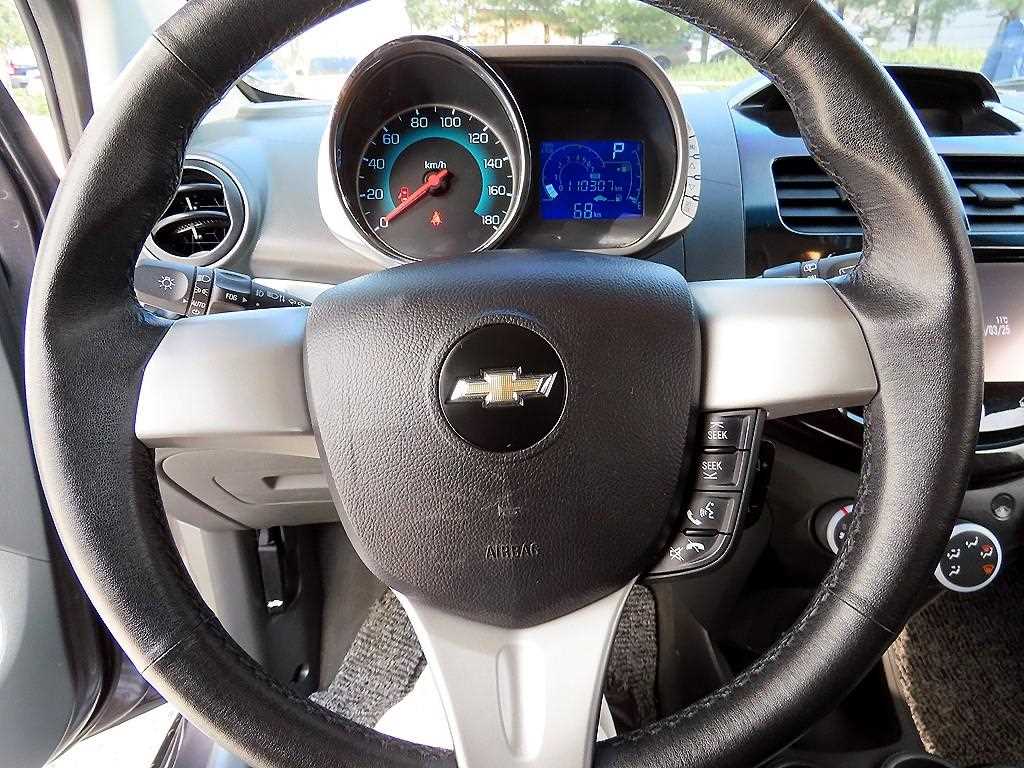 Chevrolet Spark - Vista 8
