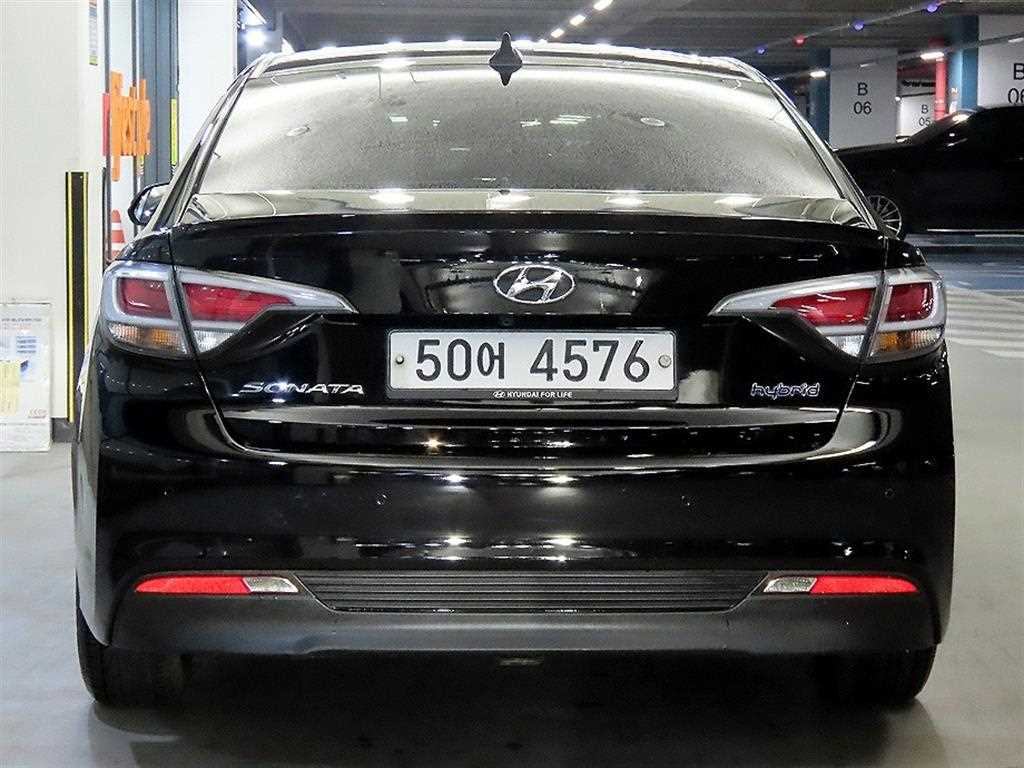 HYUNDAI Sonata - Vista 5