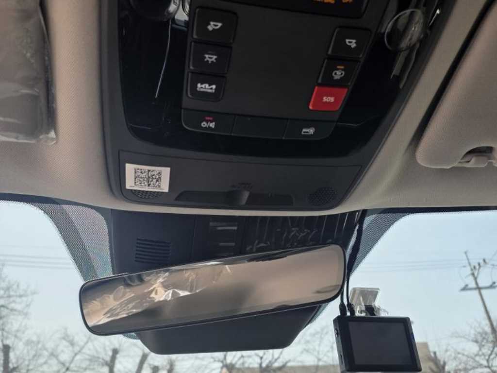 KIA Carnival - Vista 9