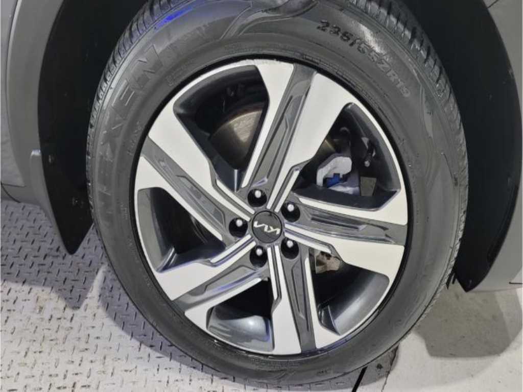 KIA Sorento 2022 - Importación desde Corea - HF Imports Iquique - Foto 18