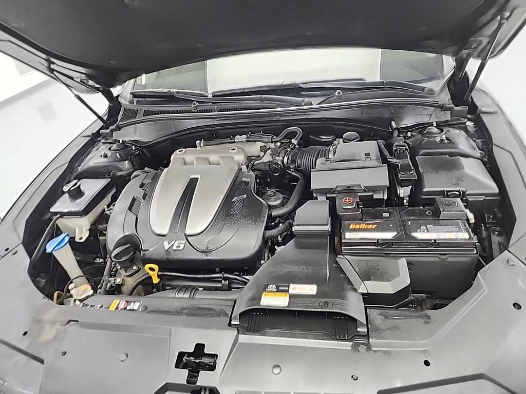 HYUNDAI Grandeur - Vista 5