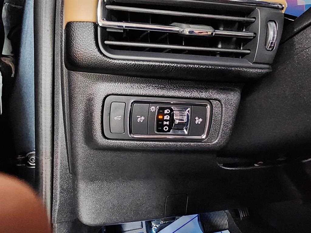 Lincoln Corsair 2022 Gris - Importación desde Corea - HF Imports Iquique - Foto 17