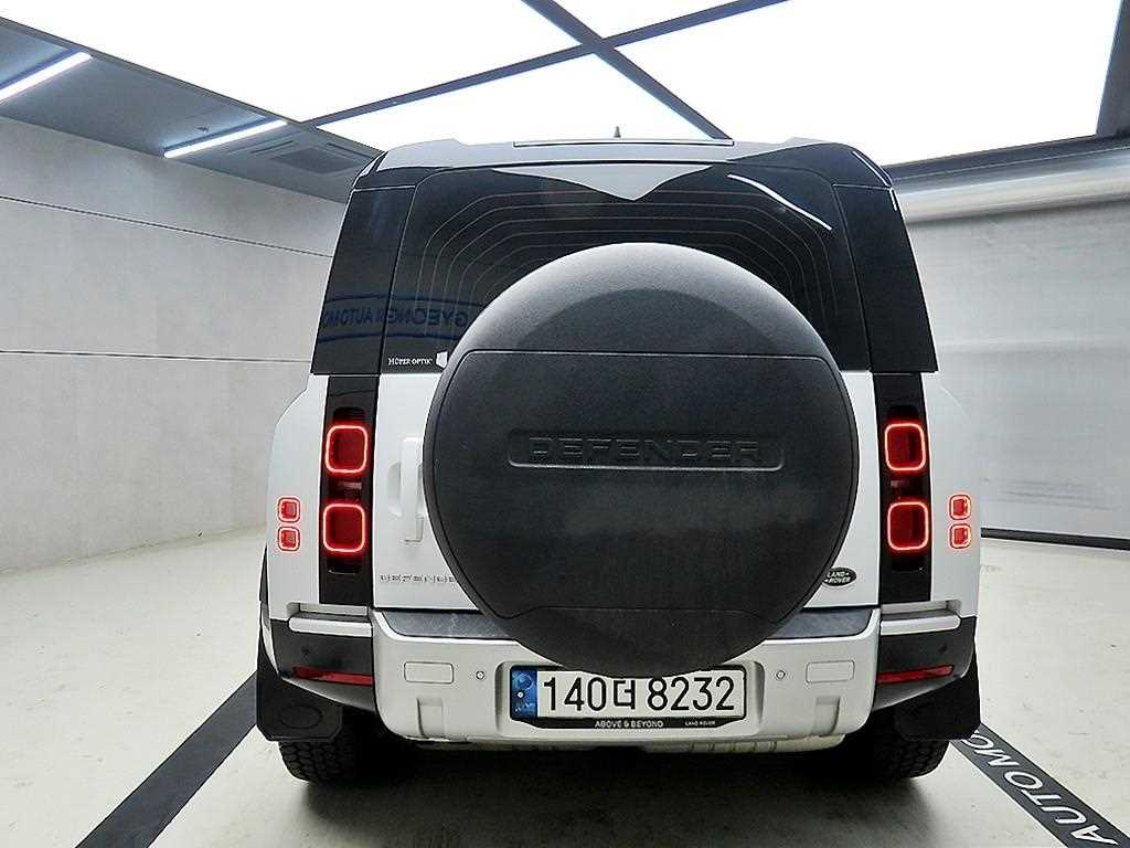 Land Rover Defender - Vista 3