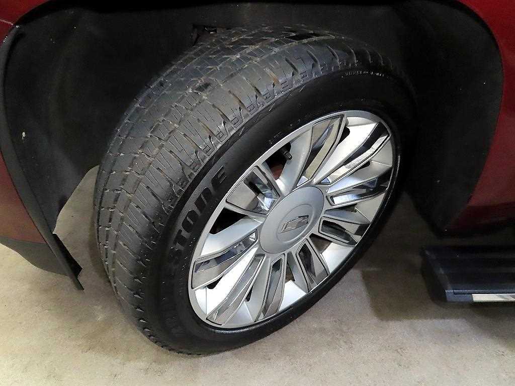 Cadillac Escalade 2017 Rojo - Importación desde Corea - HF Imports Iquique - Foto 20