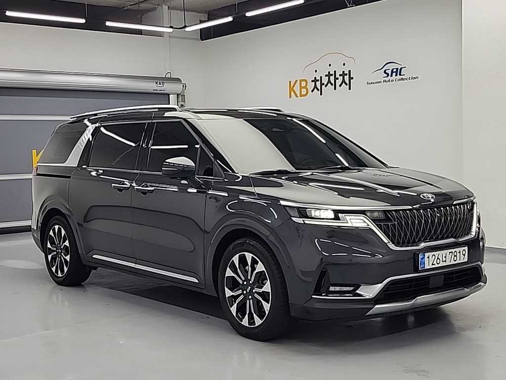 KIA Carnival - Vista 4