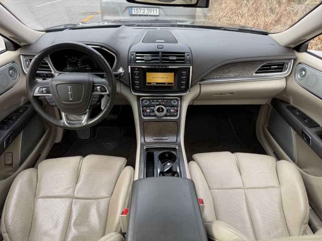 Lincoln Continental - Vista 4