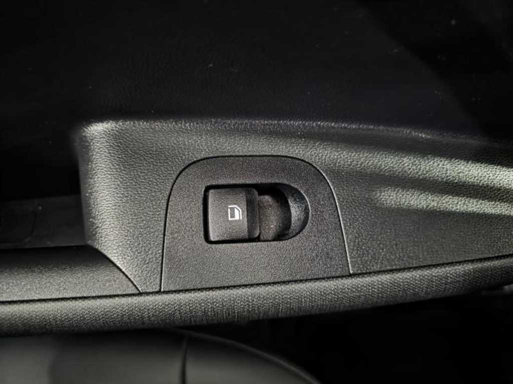 HYUNDAI Casper - Vista 11