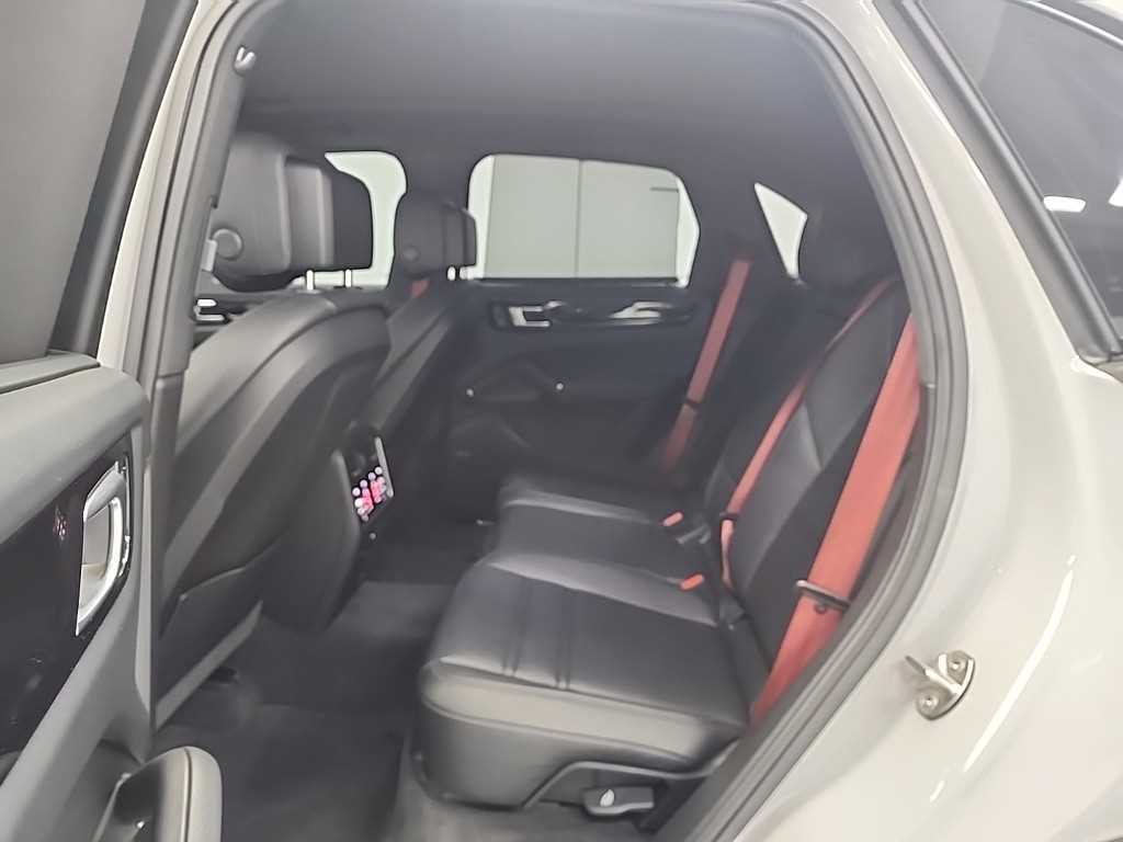 Porsche Cayenne - Vista 12