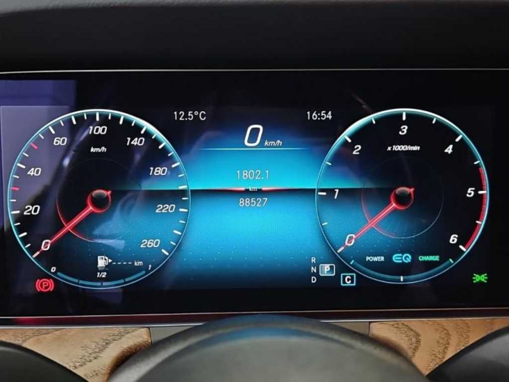 Mercedes Benz E class - Vista 7