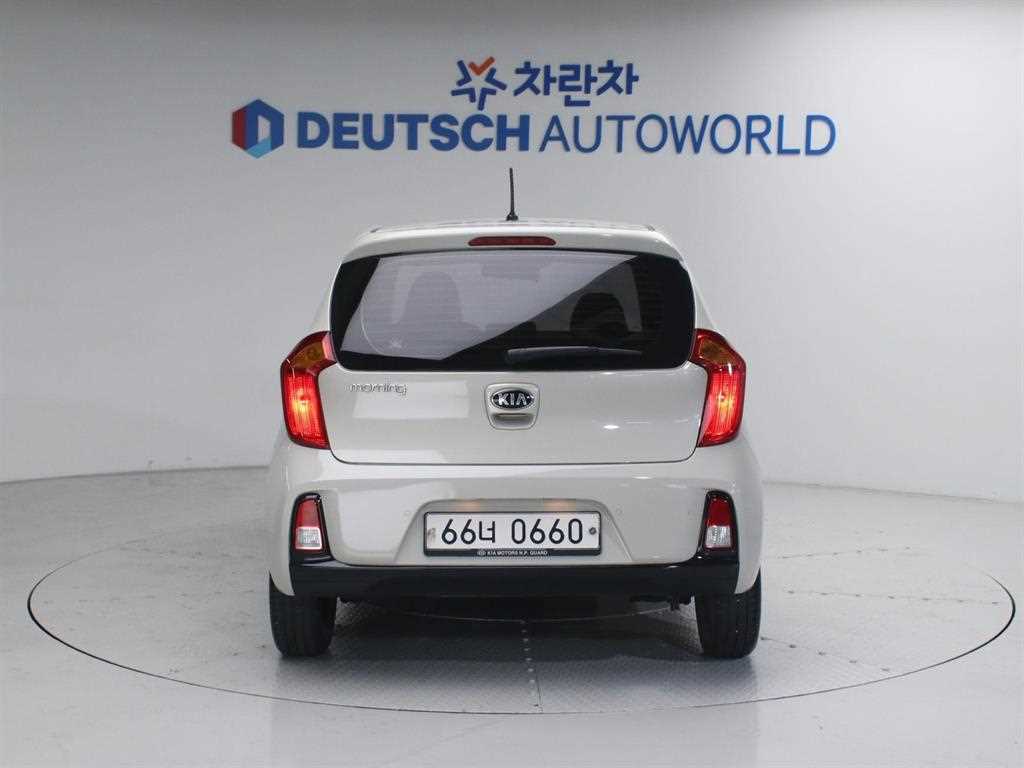 KIA Morning - Vista 4